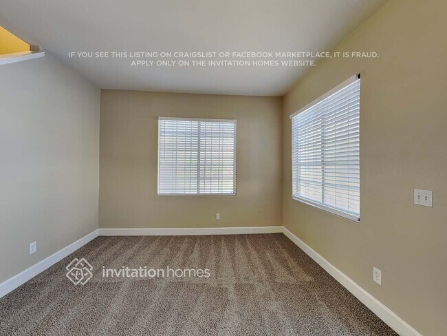 Foto del edificio - 7825 Strong Water Ct