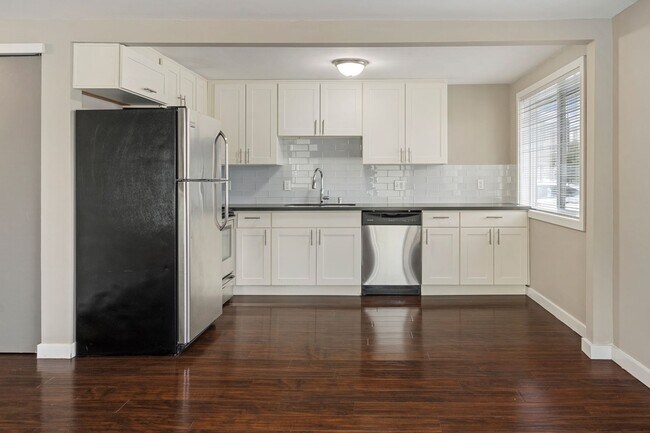 Building Photo - Carbon Duplex