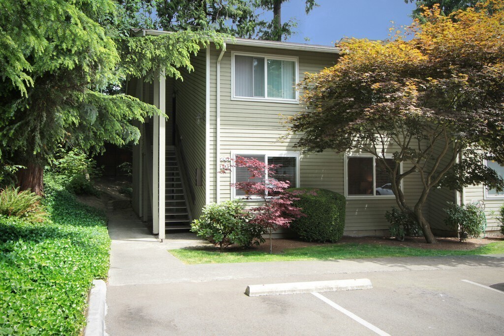 Foto principal - 9927 NE 124th St.