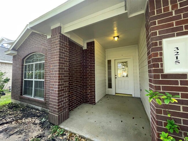 Building Photo - 3215 Painted Meadow Cir