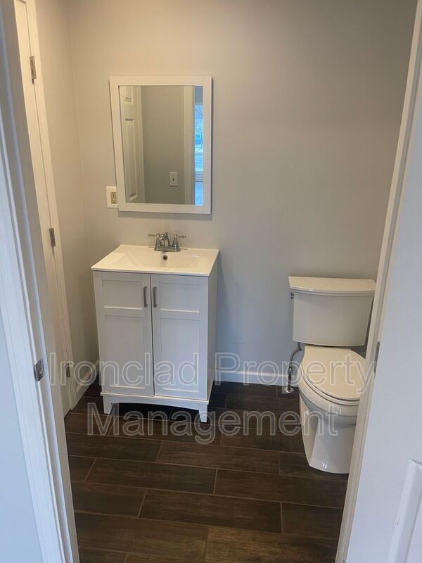 Foto del edificio - 328 Main St