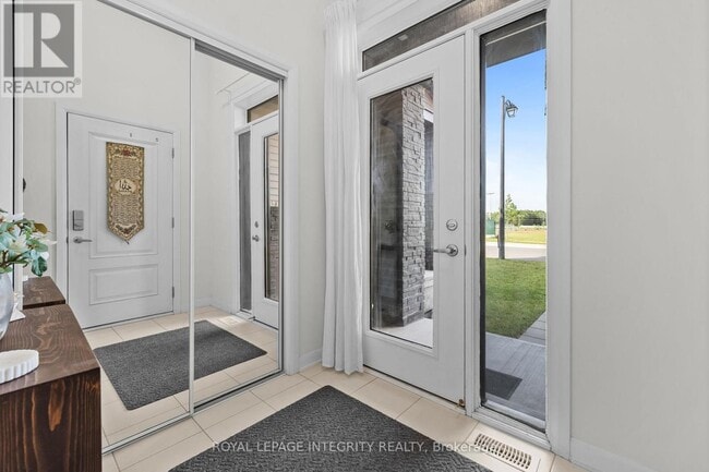 Building Photo - 43 Finglas Ct