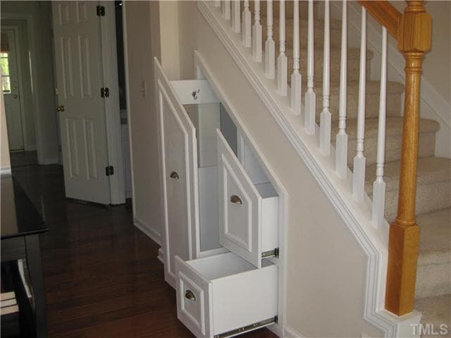 Foto del edificio - Room in Townhome on Ruby Walk Dr