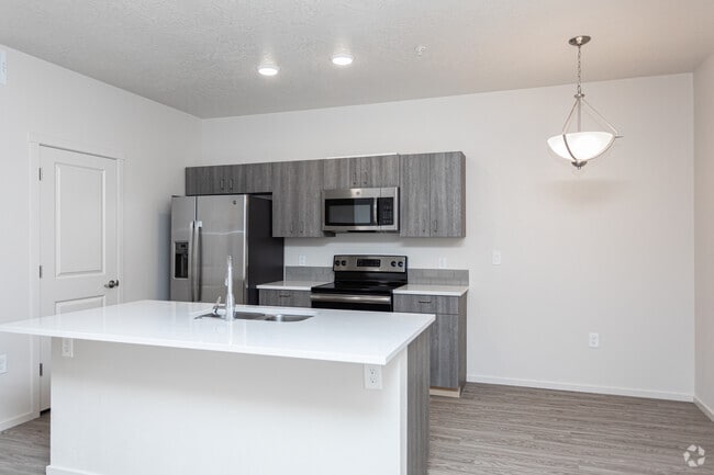 Interior Photo - Silver Ridge
