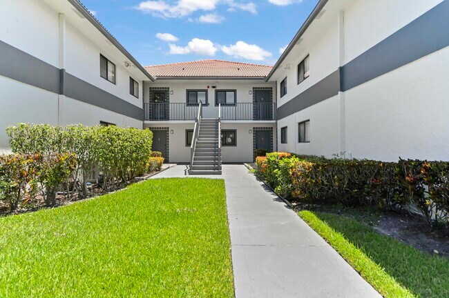 Foto del edificio - 15234 Lakes of Delray Blvd