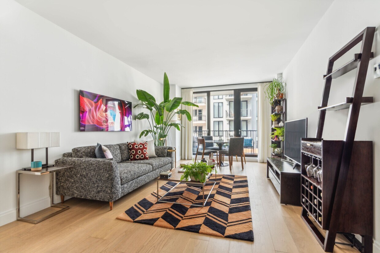 Primary Photo - 37-14-37-34 34th St