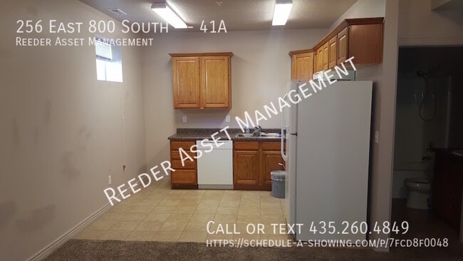 Building Photo - Scenic View Apartment Homes