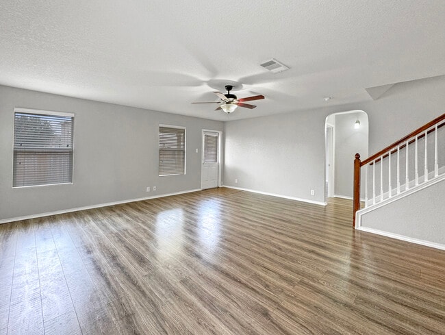 Building Photo - 1826 Strawhouse Way