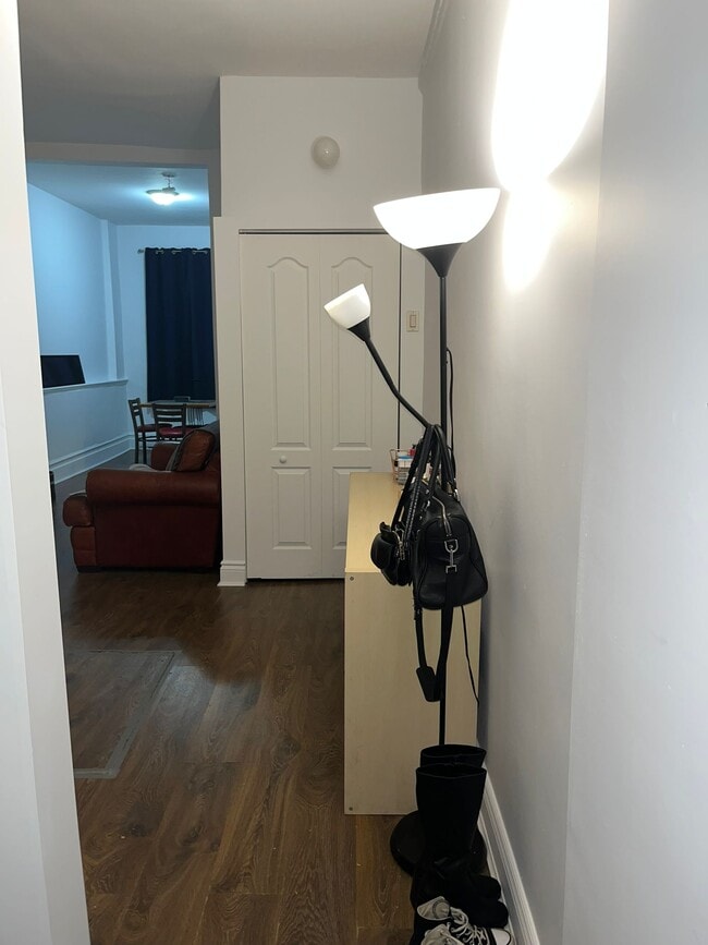 Building Photo - 4148 Rue Rivard