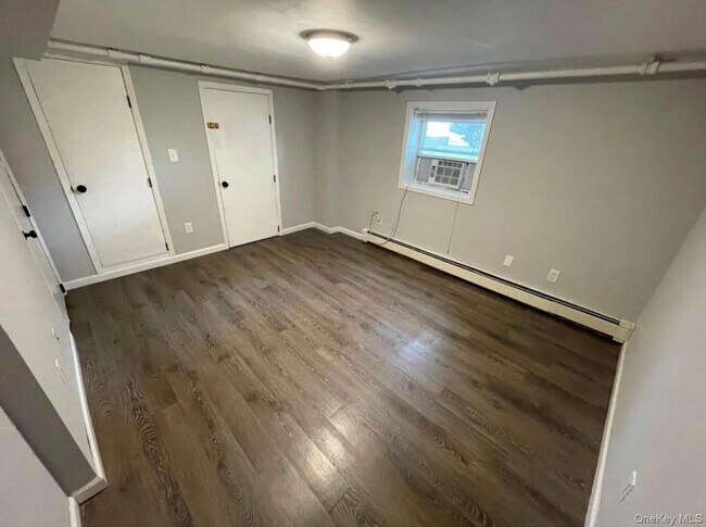 Foto del edificio - 15 Hawthorne Ave