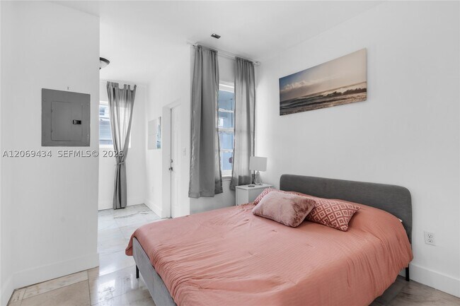 Foto del edificio - 801 8th St