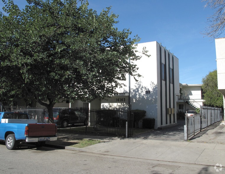14143 Delano St, Van Nuys, CA 91401 - 14143 Delano St Van Nuys, CA