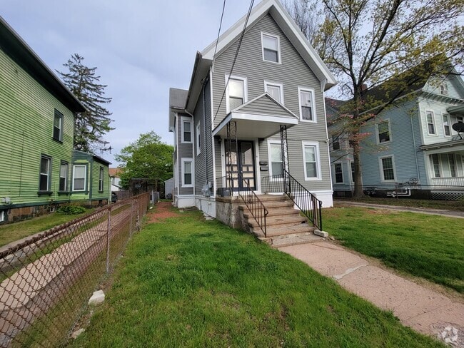 Building Photo - 81 Sherman Ave