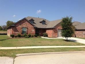 Foto del edificio - 6601 Pine Hills Ln