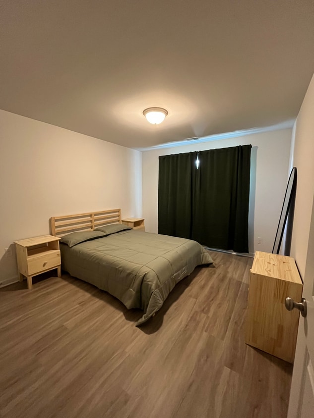 Foto principal - 1512 Northcliff Dr