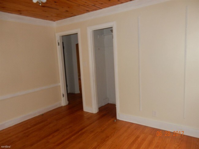 Foto del edificio - 16537 Lindsay St