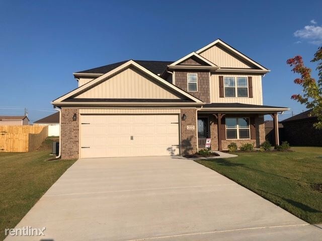 Primary Photo - 4 br, 2.5 bath House - 222 Maggie Mance Ln