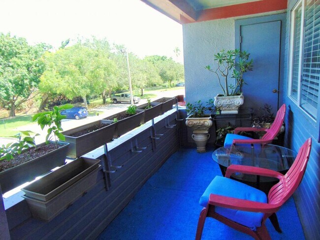 Foto del edificio - 10265 Gandy Blvd N