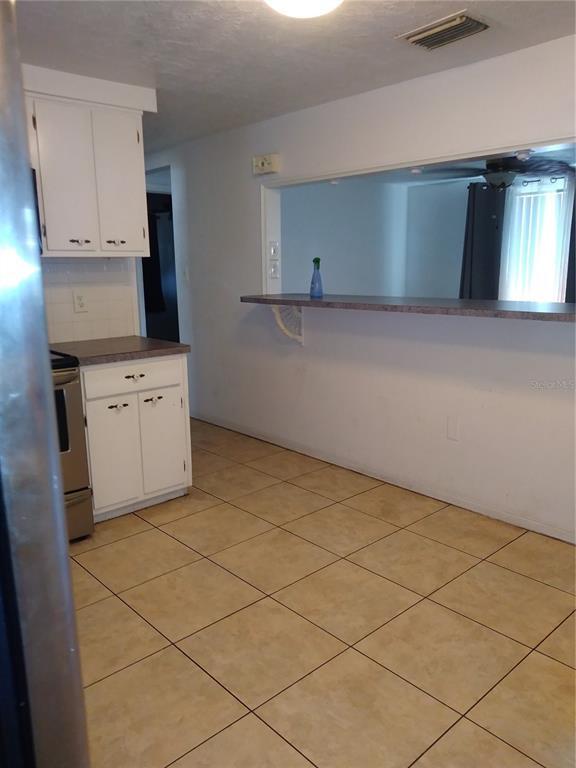 Building Photo - 2103 Hess Dr