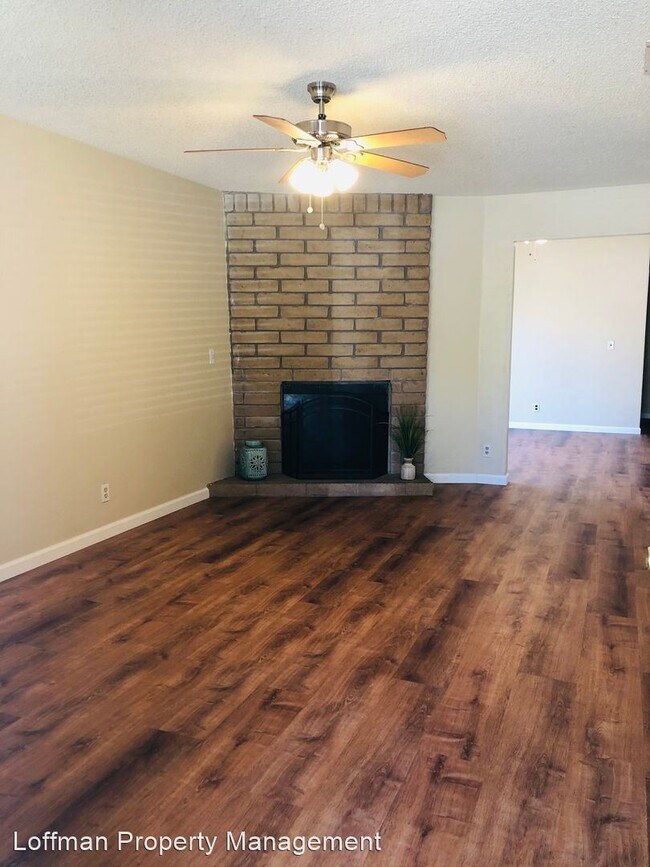 Building Photo - 2 br, 2 bath House - 3330 Meadow Way