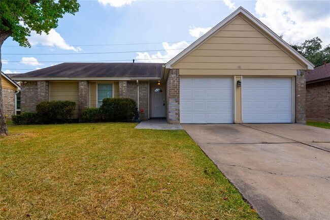 Building Photo - 13523 Hampton Falls Dr