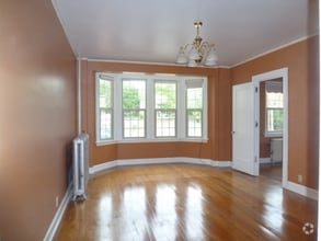 Building Photo - 440 N Park Ave