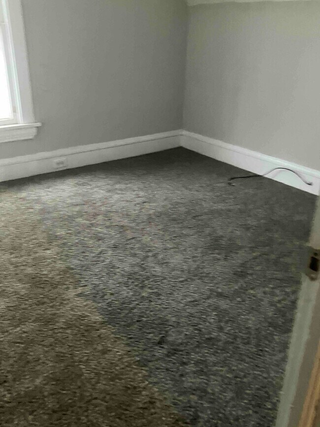 Foto del edificio - 1011 E 72nd St