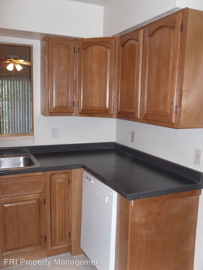 Foto del edificio - 2 br, 2 bath Apartment - 7 Sandalwood Court