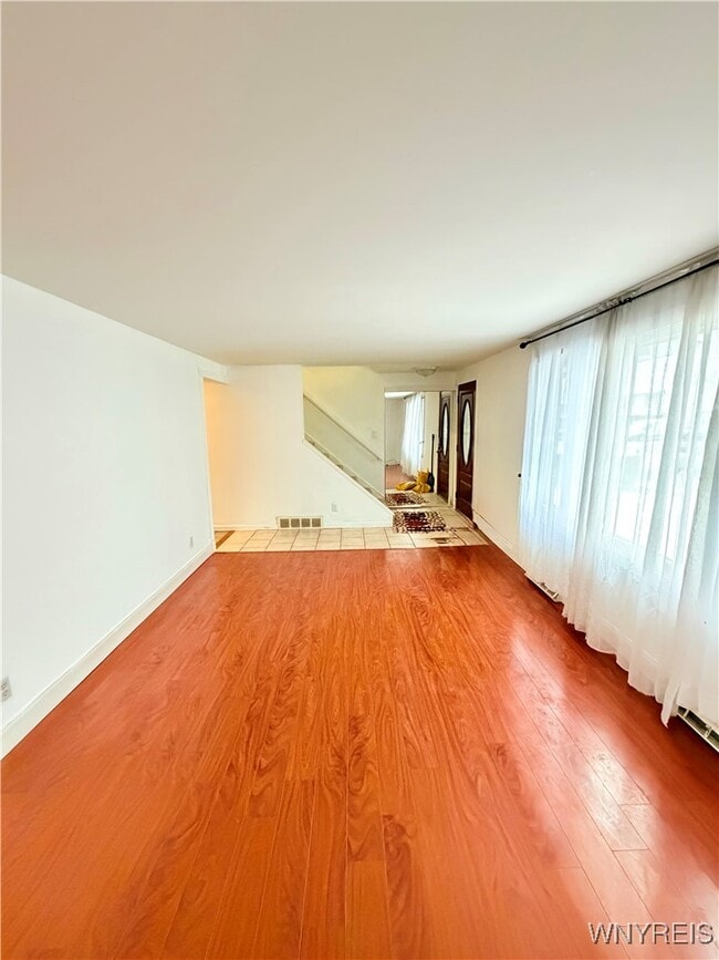 Building Photo - 79 E Toulon Dr