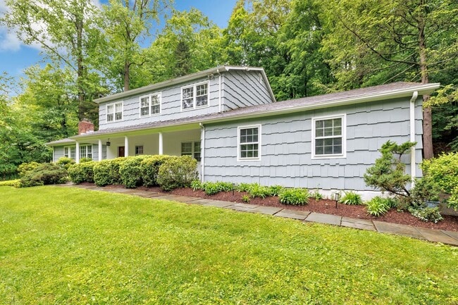 Building Photo - 6 Rivergate Woods