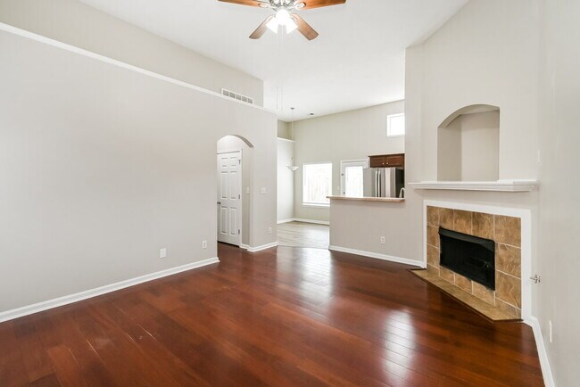 Building Photo - 7069 Millers Glen Way