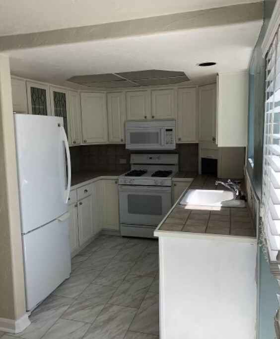 Photo - 1224 Albion St House