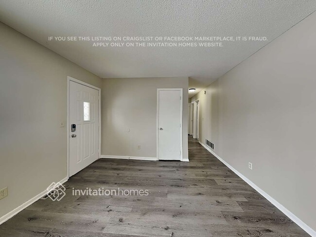 Foto del edificio - 5700 80th Ave N