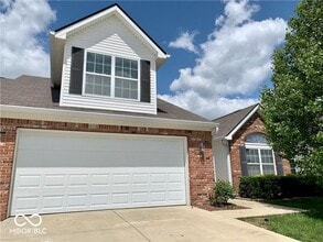 Building Photo - 1350 Hamilton Dr
