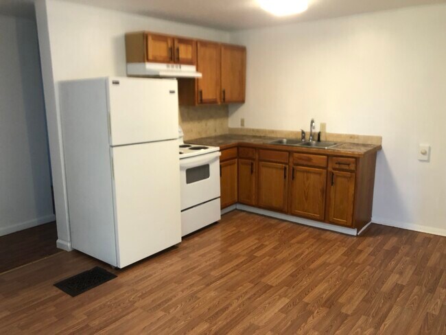 cocina - 107 W 3rd St