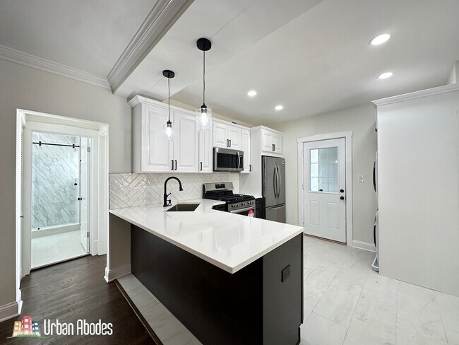 Foto del edificio - 3045 W Addison St