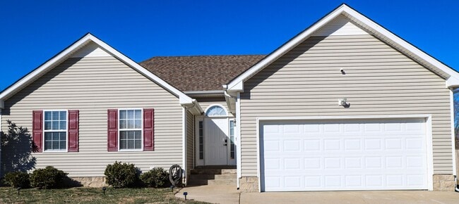 Building Photo - 1377 Mutual Dr