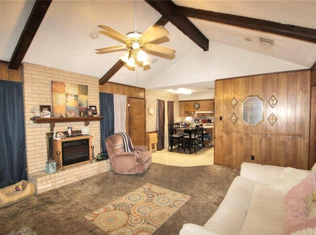 Foto del edificio - 13730 Oleoke Ln