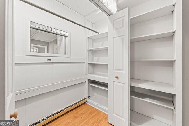 Foto del edificio - 4421 Jacobs Dr SW
