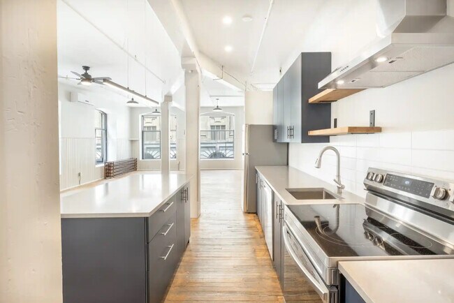 Photo du bâtiment - 112 Rue Mcgill