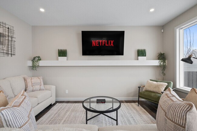 Photo du bâtiment - 144 Wolf Holw Cres S E