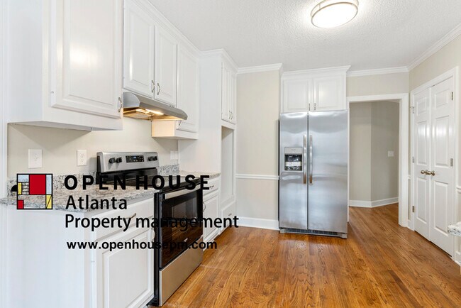 Building Photo - 11180 Bentley Chase Dr, Johns Creek