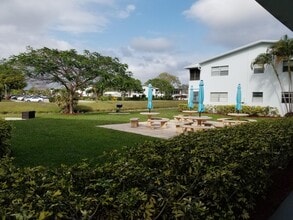 Building Photo - 305 Newport T