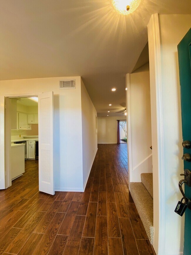 Foto del edificio - 30 River Creek Way