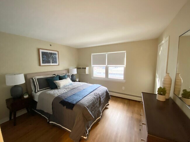 Building Photo - 26 Saint Alphonsus St