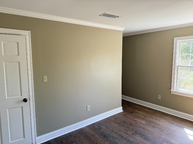 Foto del edificio - 2144 Rexford Rd