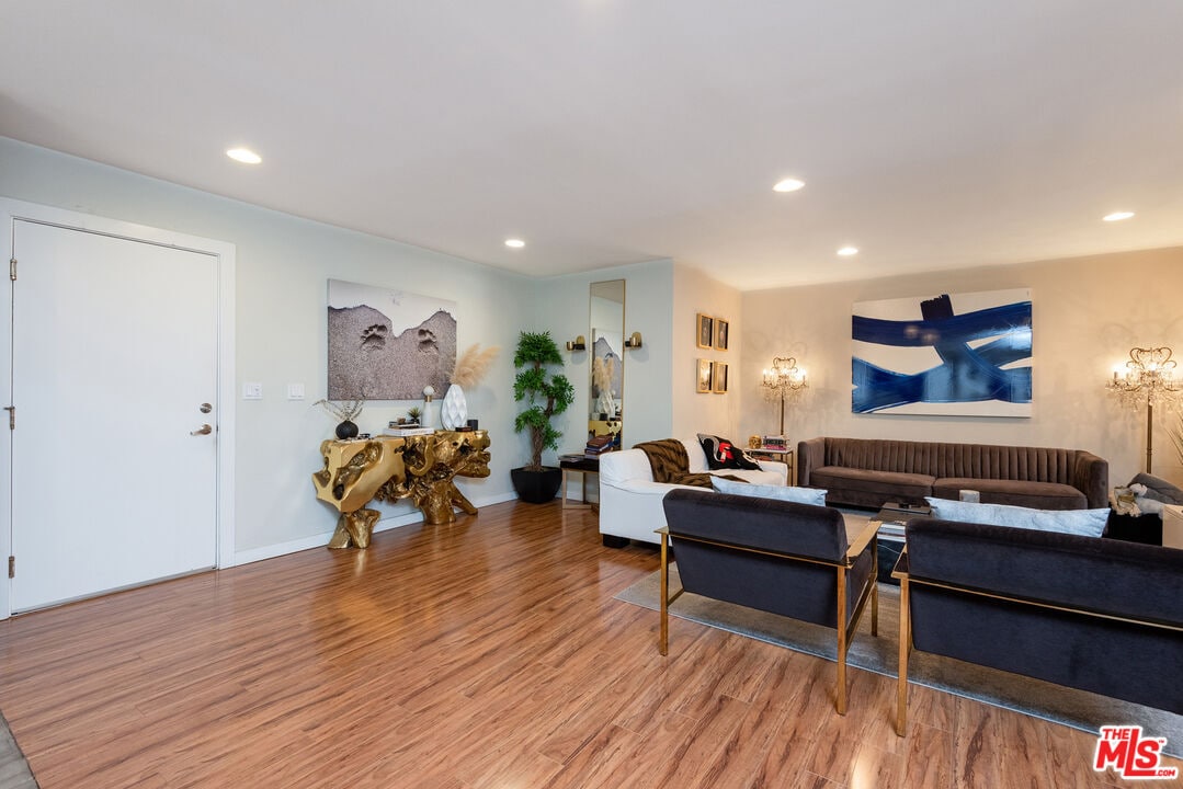 Foto principal - 1620 Malcolm Ave