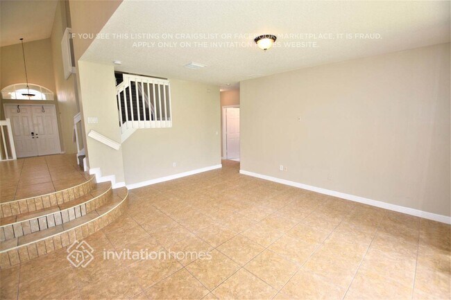 Foto del edificio - 2736 Misty Oaks Cir
