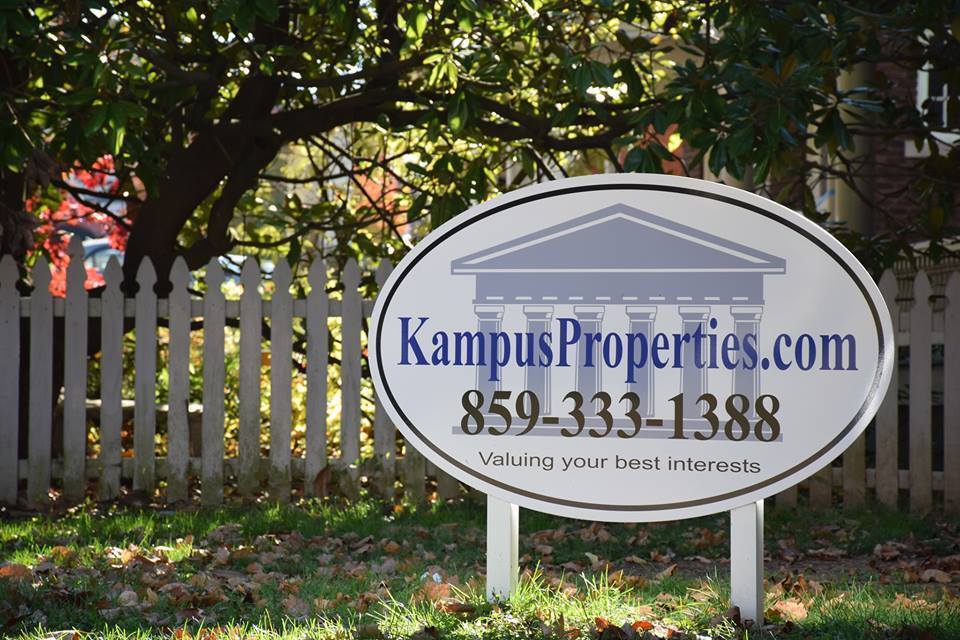 Building Photo - VIRTUAL SHOWINGS AVAILABLE - Great 4 Bedro...