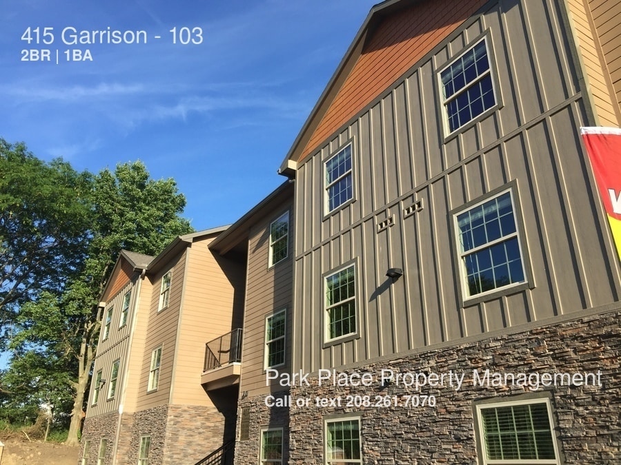 Primary Photo - 415 N Garrison Ave